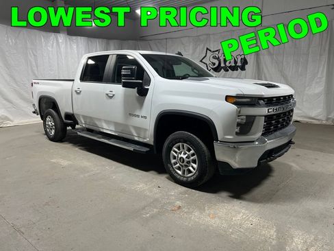 Used 2022 Chevrolet Silverado 2500 LT AWD/4WD image 1