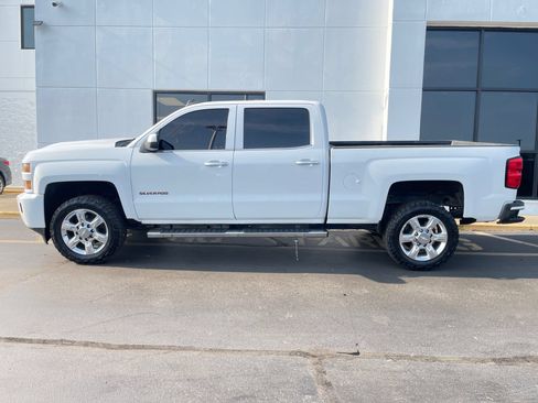 Used 2018 Chevrolet Silverado 2500 LTZ w/ Custom Sport Edition AWD/4WD image 6
