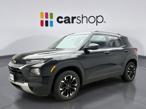 Used 2021 Chevrolet TrailBlazer LT w/ Convenience Package AWD/4WD image 1