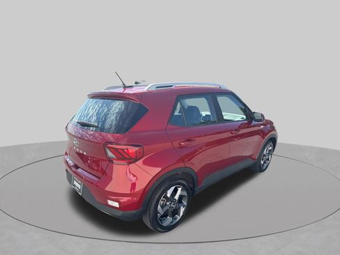 Certified 2023 Hyundai Venue Limited FWD image 8