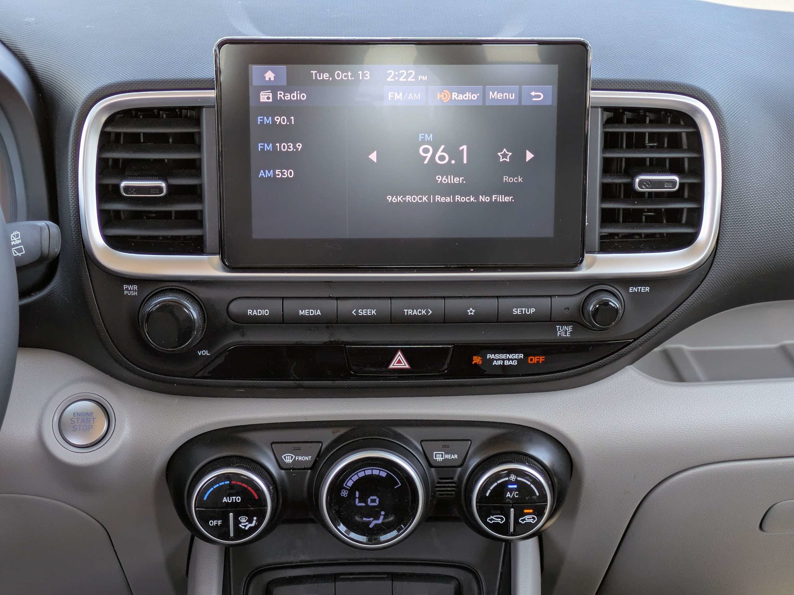 Certified 2024 Hyundai Venue SEL FWD image 16