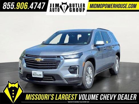 Used 2024 Chevrolet Traverse LT AWD/4WD image 1