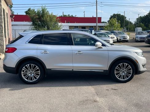 Used 2017 Lincoln MKX Reserve w/ Lincoln MKX Climate Package AWD/4WD image 4