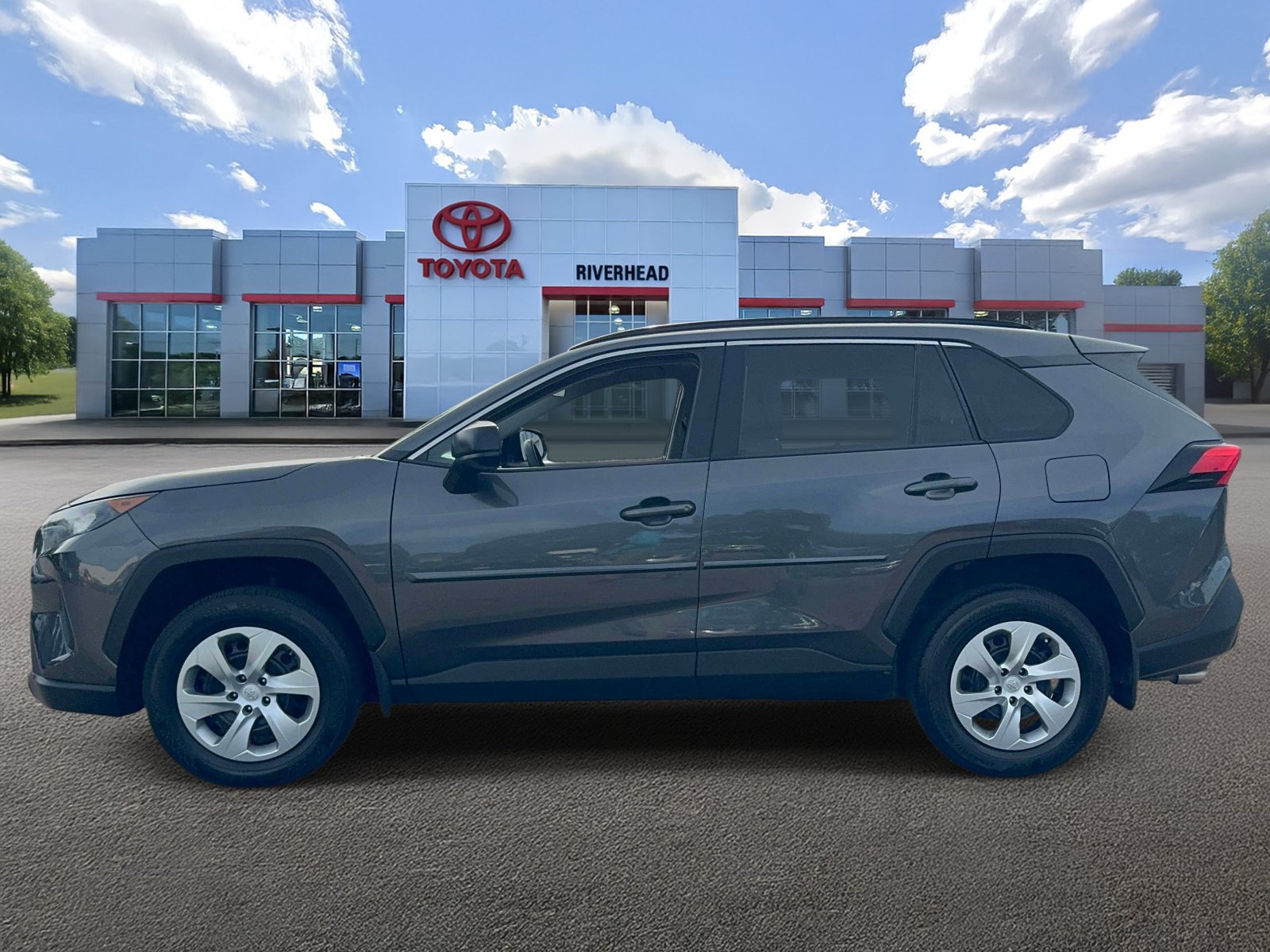 Used 2020 Toyota RAV4 LE w/ All Weather Liner Package AWD/4WD image 4