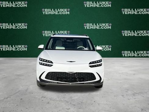 Used 2023 Genesis GV60 Advanced image 6