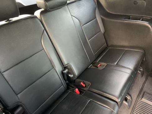 Certified 2025 Buick Enclave Sport Touring w/ LPO, Floor Liner Package AWD/4WD image 22