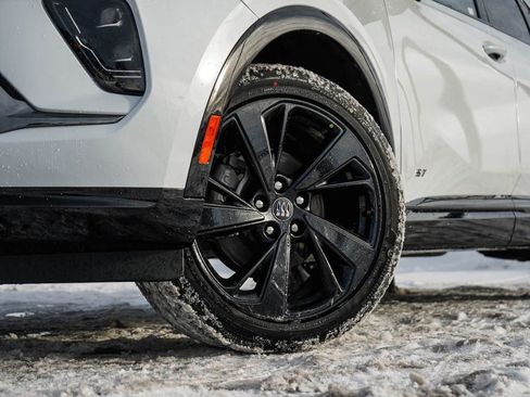 New 2026 Buick Envision Sport Touring AWD/4WD image 6