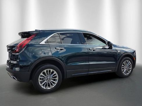 Used 2025 Cadillac XT4 Premium Luxury FWD image 7