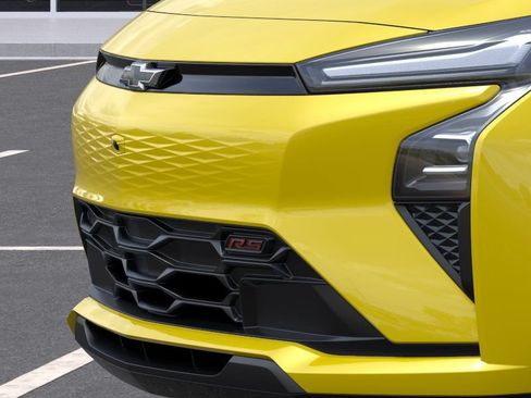 New 2027 Chevrolet Bolt RS w/ Technology Package FWD image 15