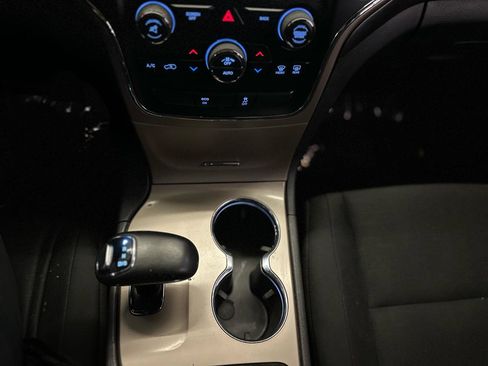 Used 2015 Jeep Grand Cherokee Laredo w/ Quick Order Package 23E AWD/4WD image 21