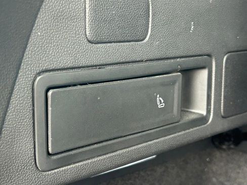 Used 2023 Volkswagen Tiguan S w/ Driver Assistance Package image 51