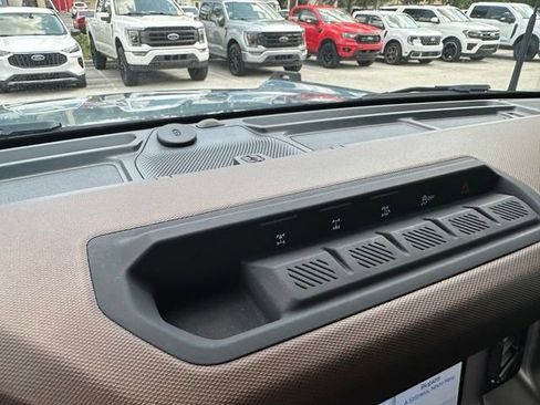Certified 2023 Ford Bronco Outer Banks w/ Sasquatch Package AWD/4WD image 23