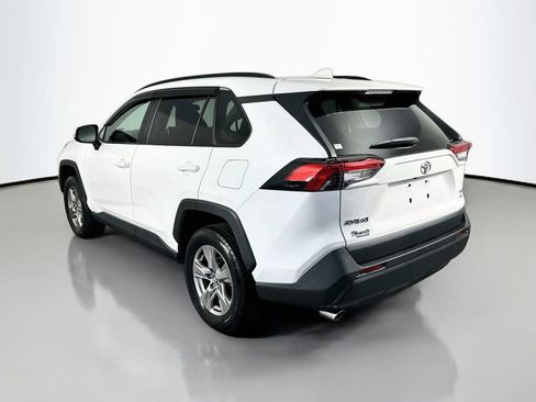 Used 2023 Toyota RAV4 XLE w/ Convenience Package AWD/4WD image 5