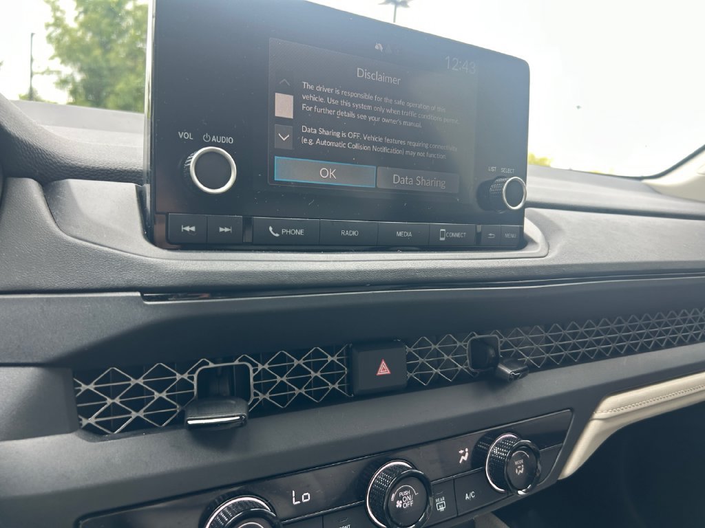 Used 2023 Honda Accord LX image 16