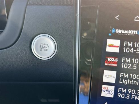 Used 2023 Hyundai Tucson Limited image 38