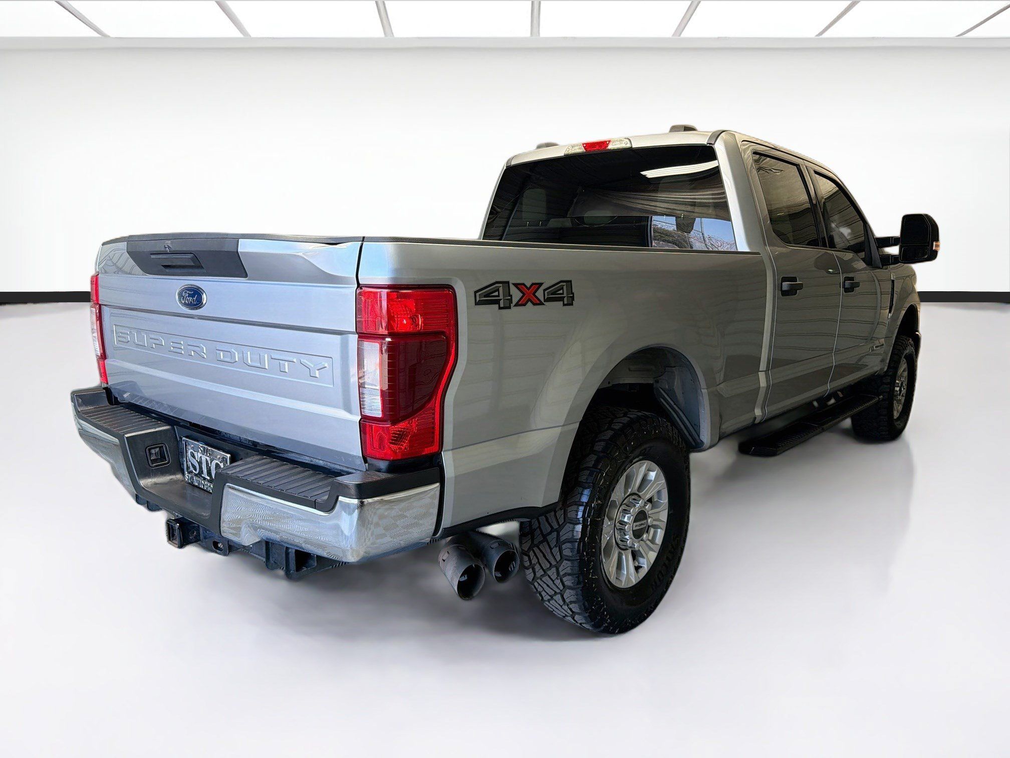 Used 2022 Ford F250 XLT AWD/4WD image 4