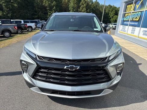 New 2025 Chevrolet Blazer LT w/ Midnight/Sport Edition image 2