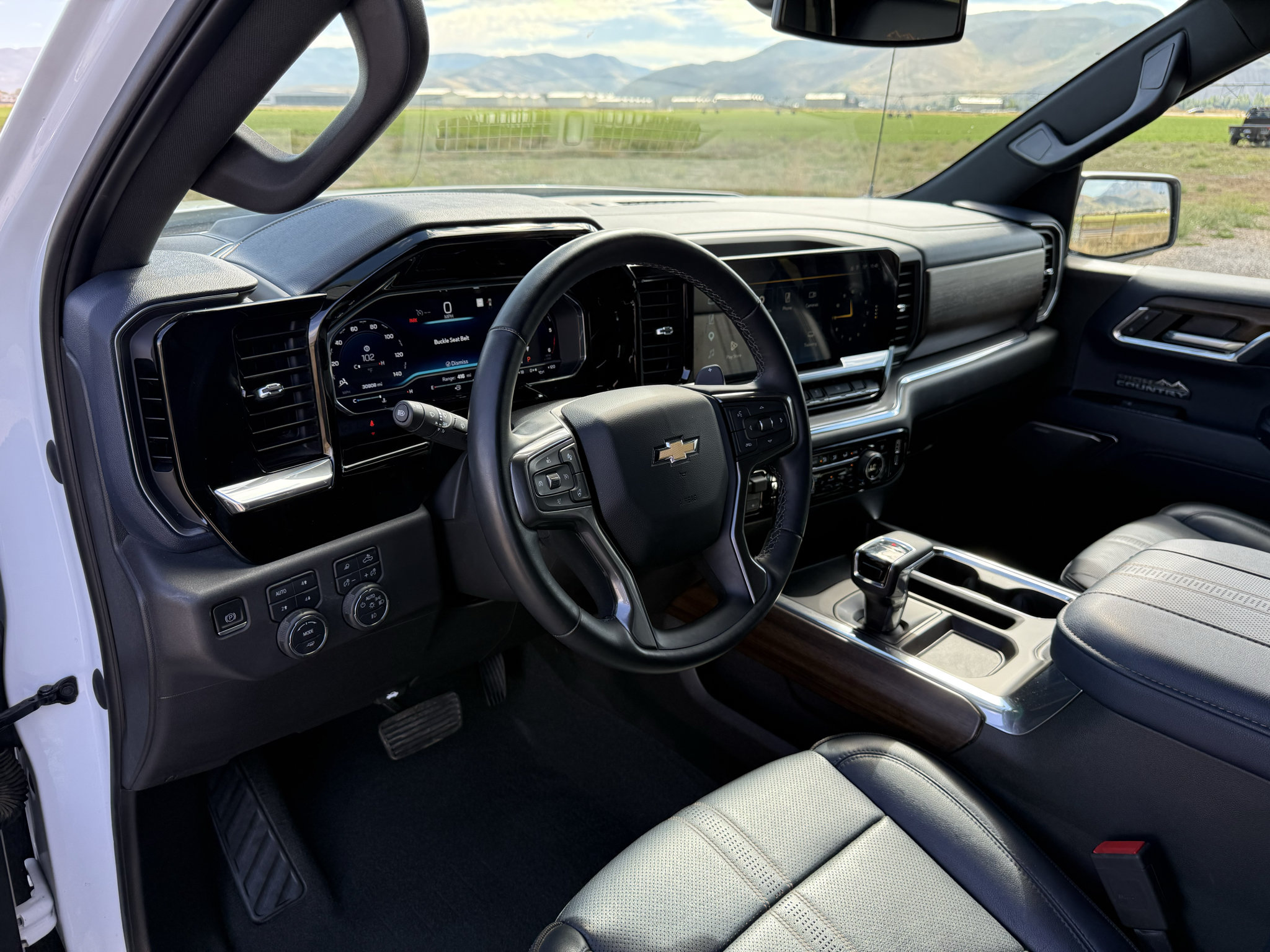 Used 2023 Chevrolet Silverado 1500 High Country AWD/4WD image 18