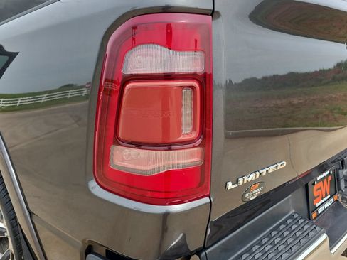 Used 2019 RAM 1500 Limited AWD/4WD image 34