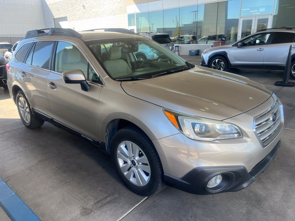 Used 2017 Subaru Outback 2.5i Premium AWD/4WD image 7