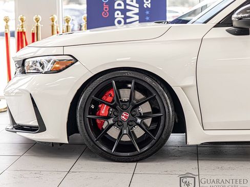 Used 2024 Honda Civic Type R image 7