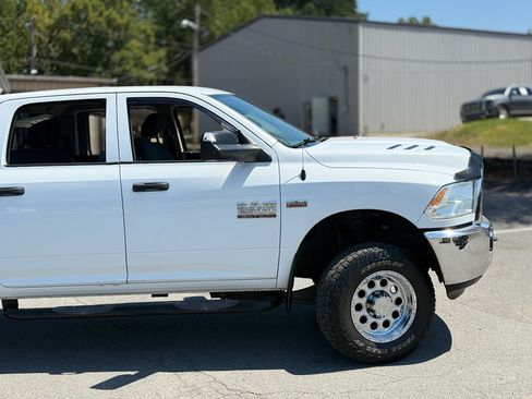 Used 2016 RAM 2500 Tradesman w/ Chrome Appearance Group AWD/4WD image 10