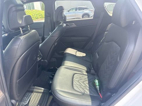 Used 2023 Kia Sportage X-Line w/ X-Line Premium Package AWD/4WD image 7