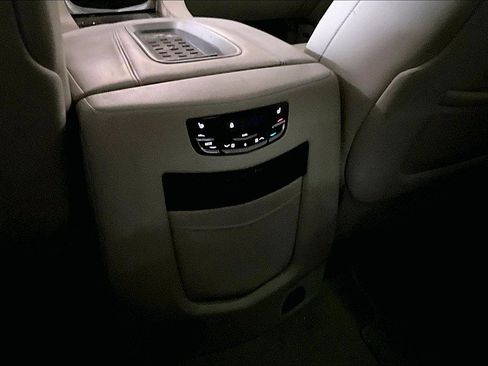 Used 2017 Cadillac Escalade Luxury RWD image 21