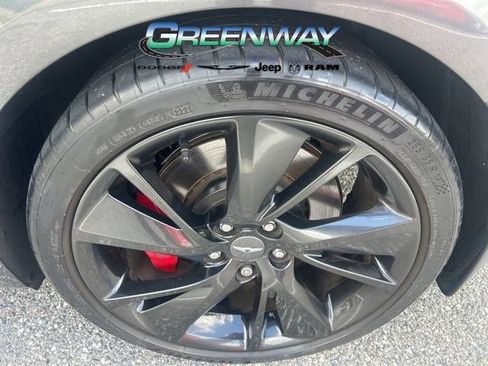 Used 2022 Genesis G70 3.3T RWD image 4