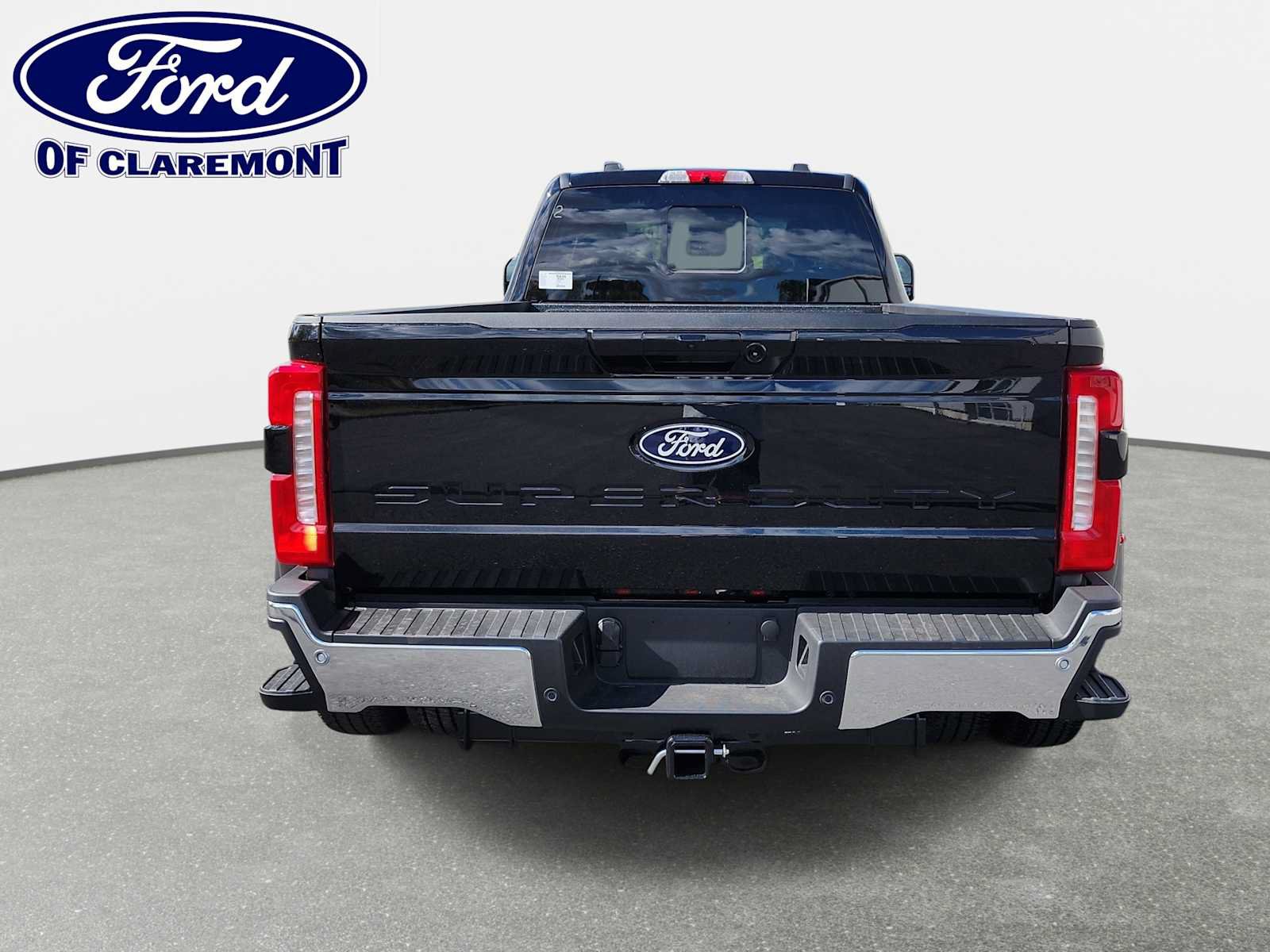 New 2027 Ford F350 Lariat w/ Lariat Ultimate Package AWD/4WD image 17