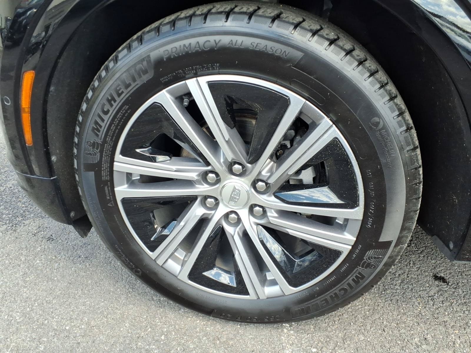 Certified 2024 Cadillac Lyriq Luxury w/ LPO, Floor Liner Package AWD/4WD image 9