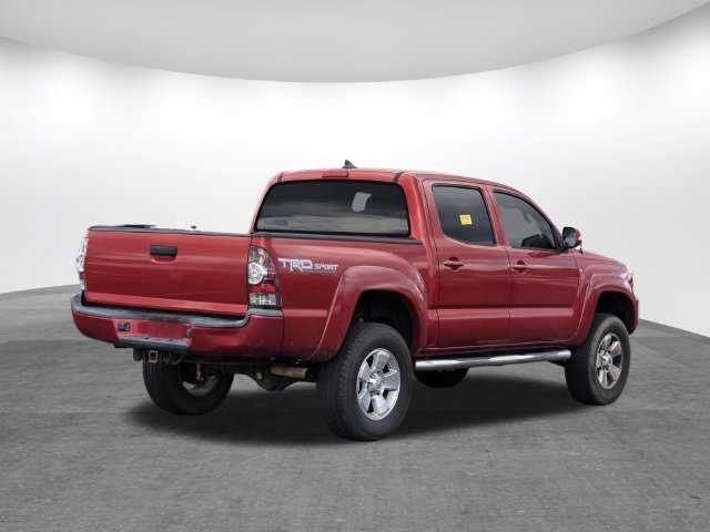 Used 2014 Toyota Tacoma PreRunner w/ TRD Sport Package RWD image 4