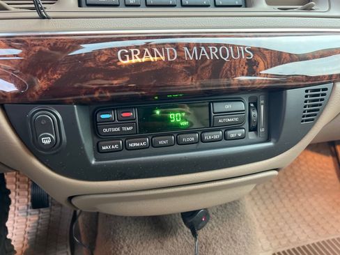 Used 2004 Mercury Grand Marquis LS image 31