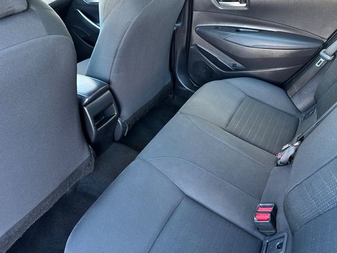 Used 2022 Toyota Corolla SE image 12