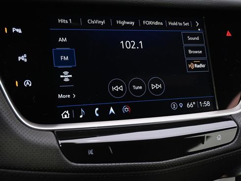 New 2025 Cadillac XT5 Sportv w/ Technology Package image 28