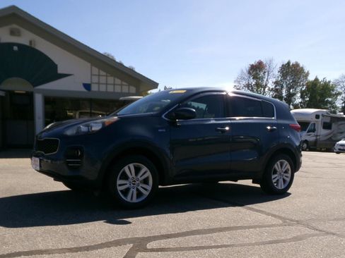 Used 2019 Kia Sportage LX AWD/4WD image 14