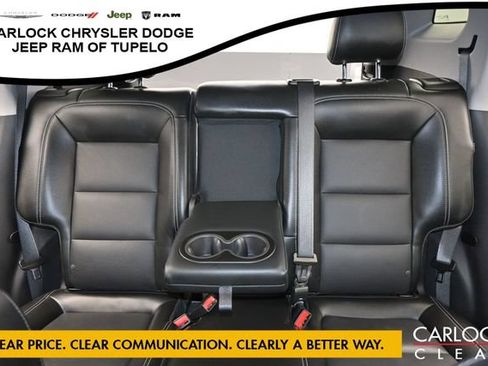 Used 2023 GMC Terrain SLT w/ LPO, Floor Liner Package AWD/4WD image 27