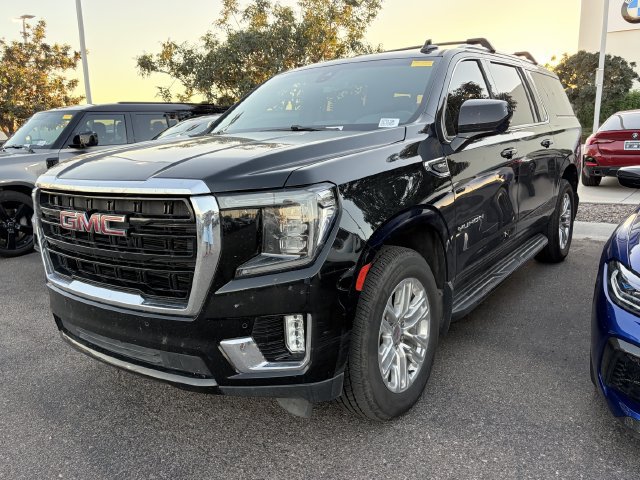 Used 2022 GMC Yukon XL SLE w/ Max Trailering Package AWD/4WD image 1