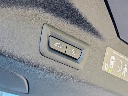 New 2026 BMW X7 xDrive40i w/ M Sport Package image 7