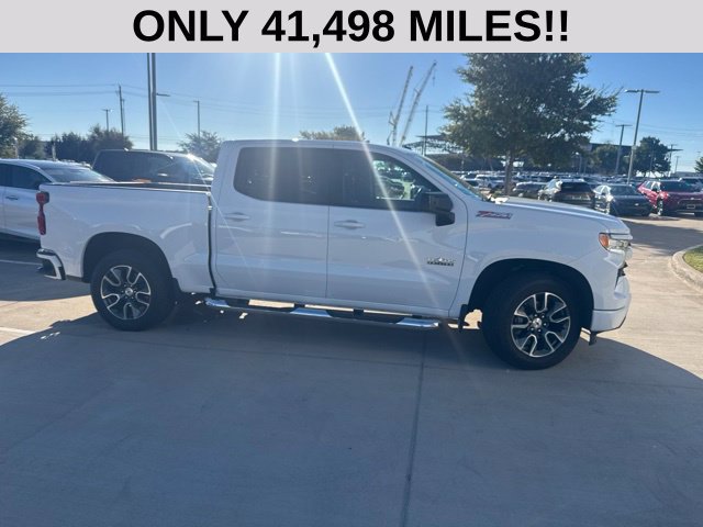 Used 2024 Chevrolet Silverado 1500 RST w/ Texas Edition Plus AWD/4WD image 2