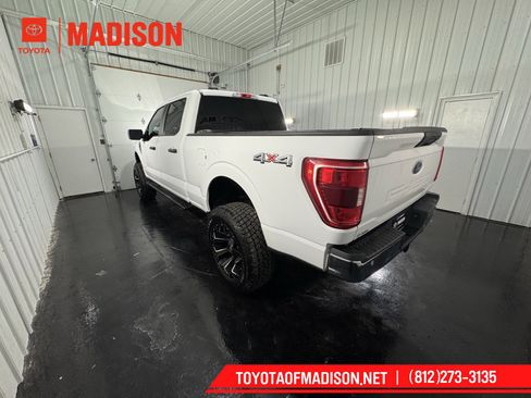 Used 2022 Ford F150 XLT image 2