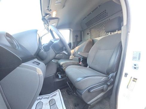Used 2015 Nissan NV200 SV w/ Technology Package image 12