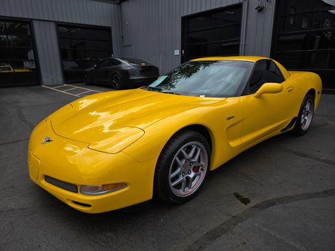 Used 2003 Chevrolet Corvette Z06 w/ Memory Package, 3 Drivers RWD image 57