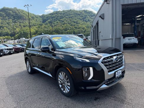 Used 2020 Hyundai Palisade Limited AWD/4WD image 2