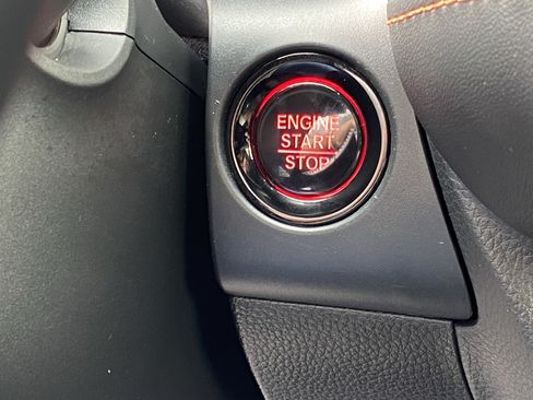 Used 2025 Honda HR-V Sport image 23