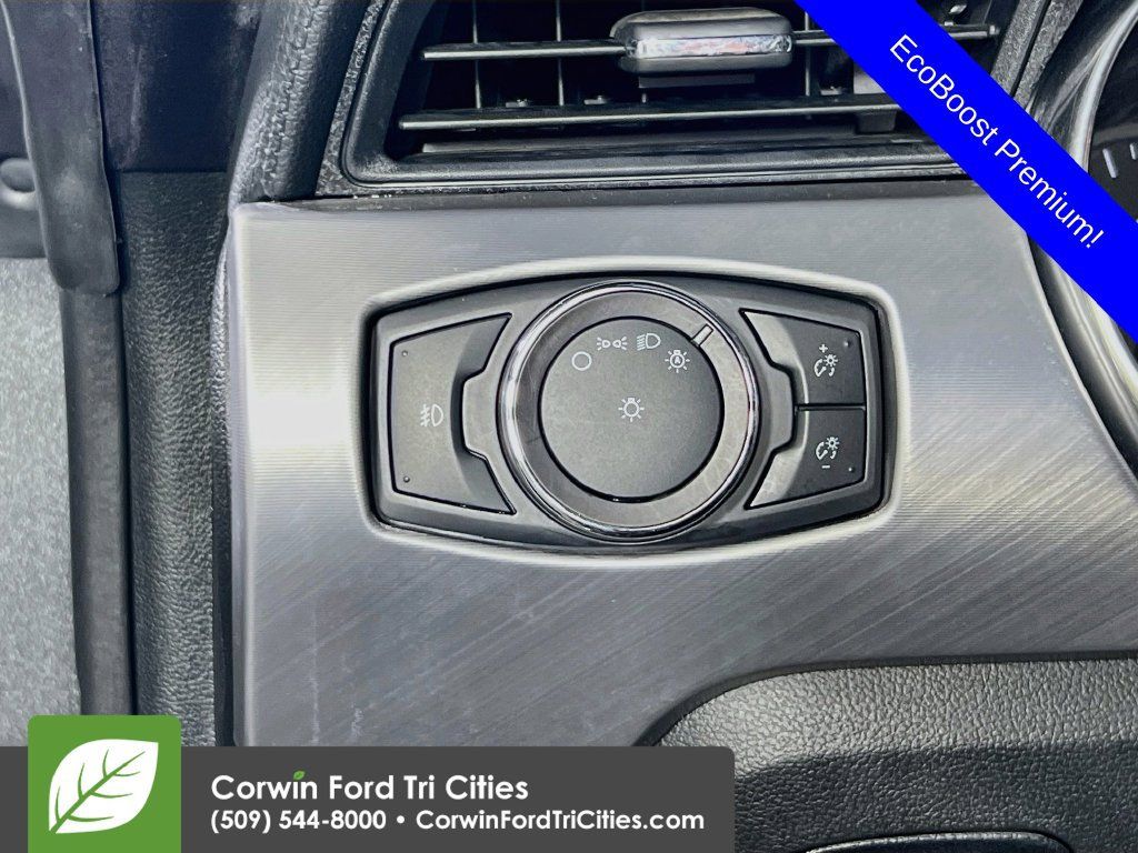 Used 2018 Ford Mustang Premium RWD image 18