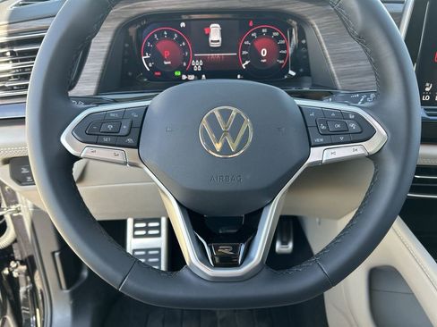 New 2026 Volkswagen Atlas SEL Premium R-Line image 19