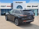 Used 2022 Jeep Grand Cherokee Overland w/ Luxury Tech Group IV image 3