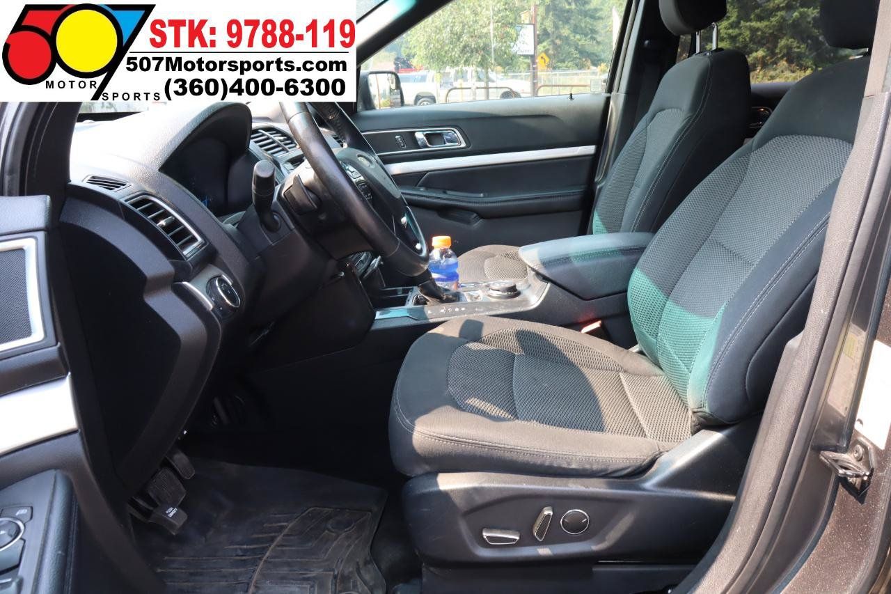 Used 2016 Ford Explorer XLT AWD/4WD image 12