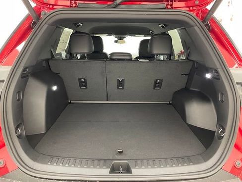 New 2026 Chevrolet Equinox ACTIV AWD/4WD image 13